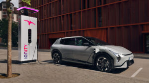 Kia EV4 IONITY