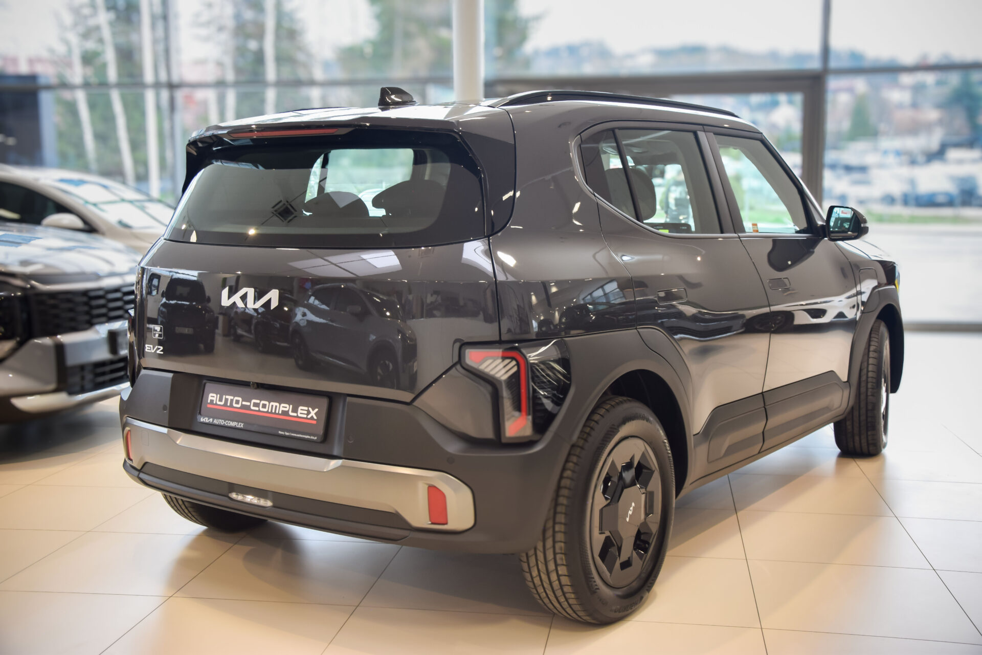 Kia EV2 nowy elektryczny crossover widok z tyłu