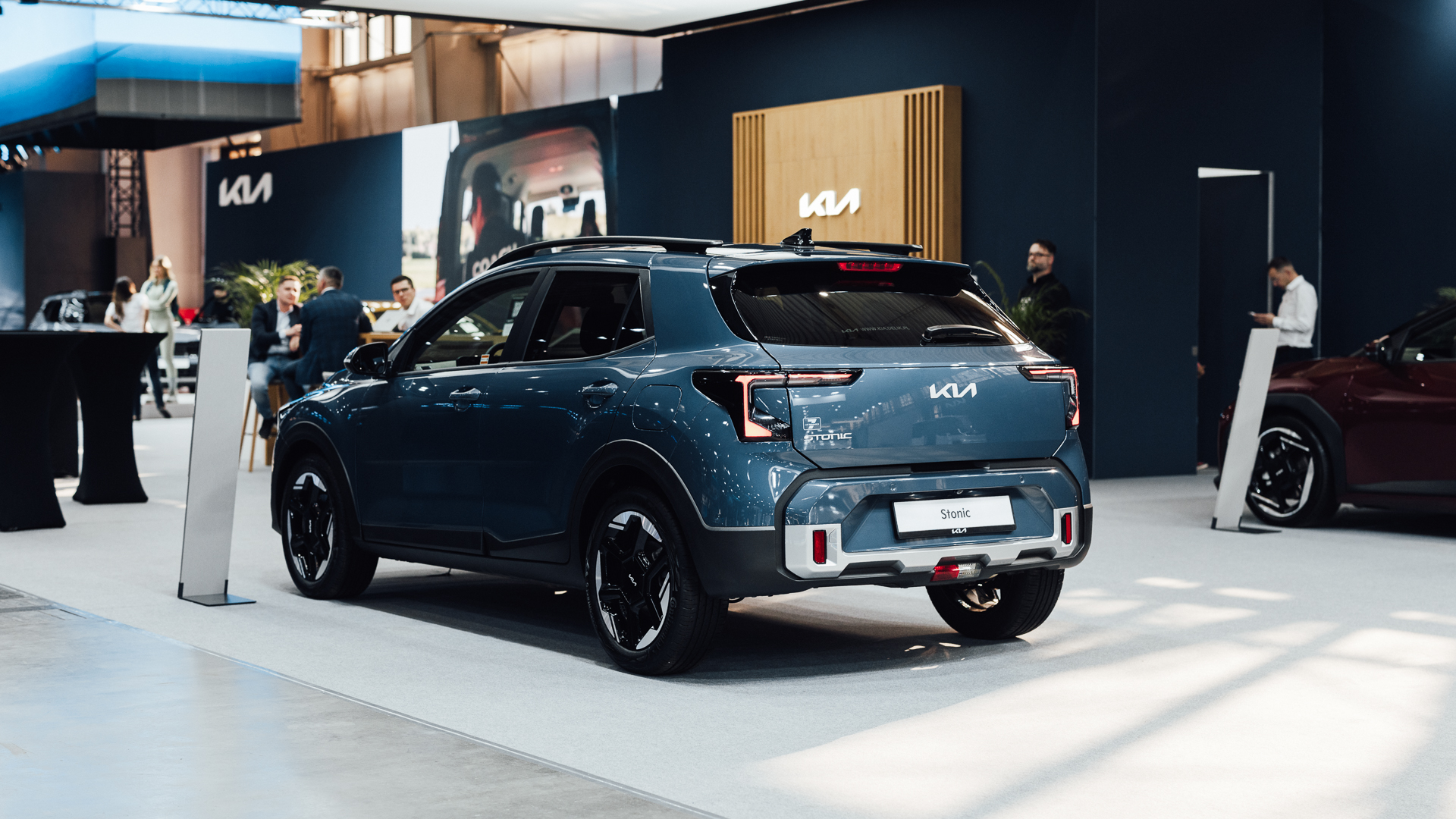 kia stonic tył bok poznań 2026